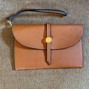 Brown wristlet